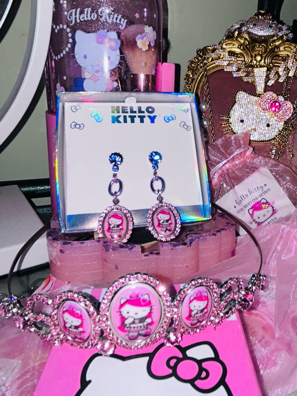 Hello Kitty Jewelry Set - Tiara 👑 & Earrings